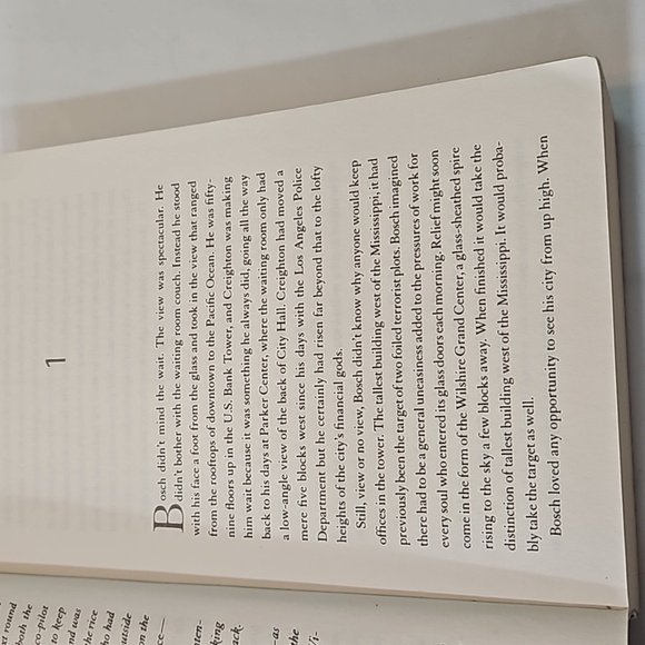 The Wrong Side Of Goodbye Michael Connelly A Bosch Novel  Grand Central softback - Picture 13 of 17